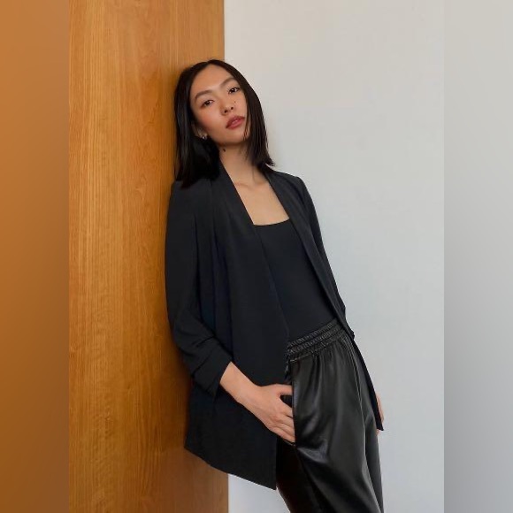 Babaton New Power Blazer Sz 2 - Picture 14 of 16